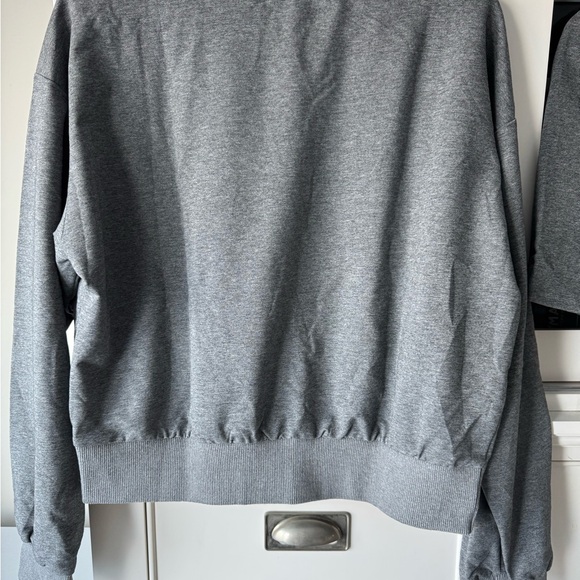 Gray Crew Neck Sweater - Picture 4 of 10